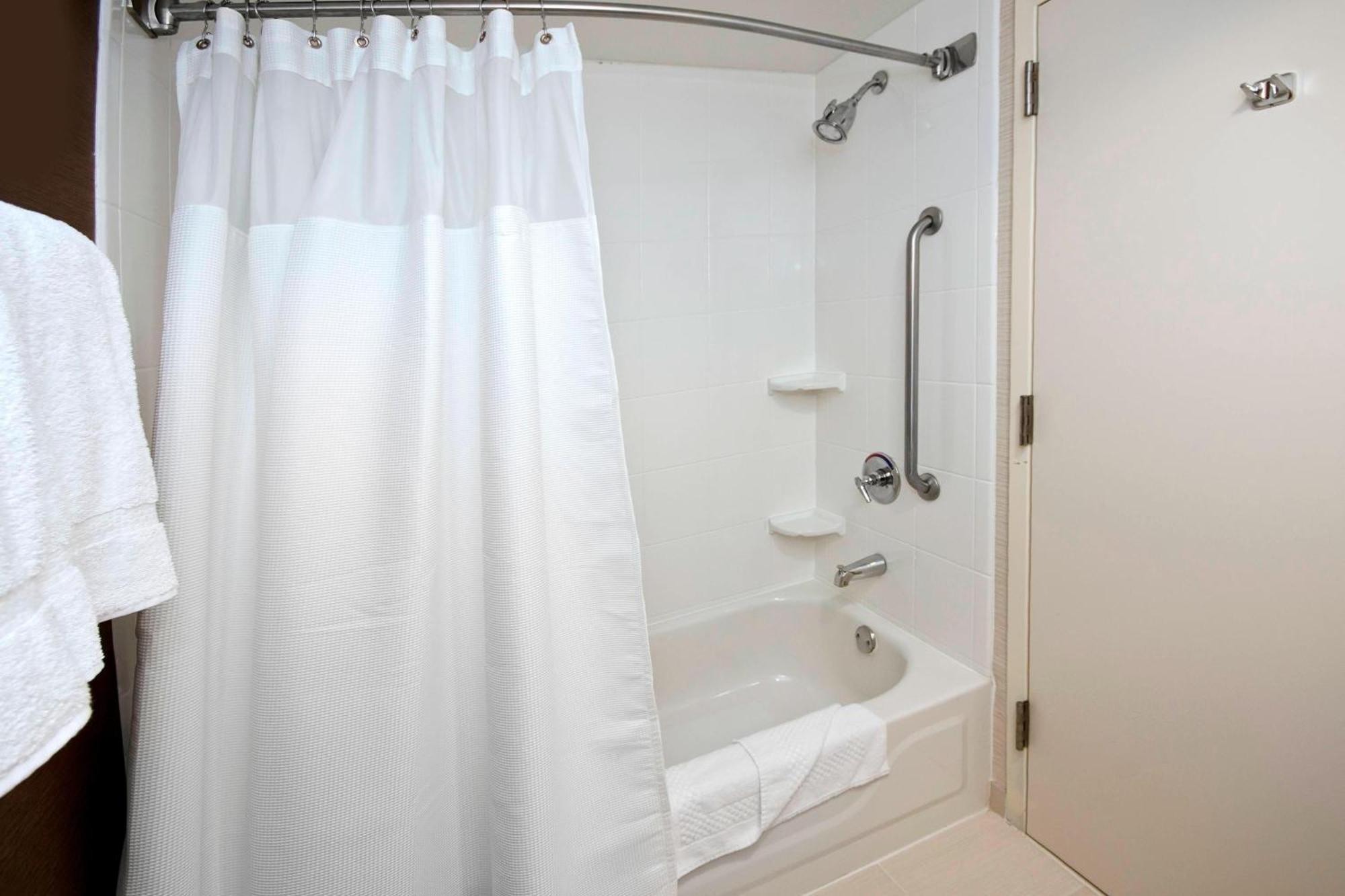 Fairfield Inn & Suites Raleigh Durham Airport Research Triangle Park Morrisville Dış mekan fotoğraf